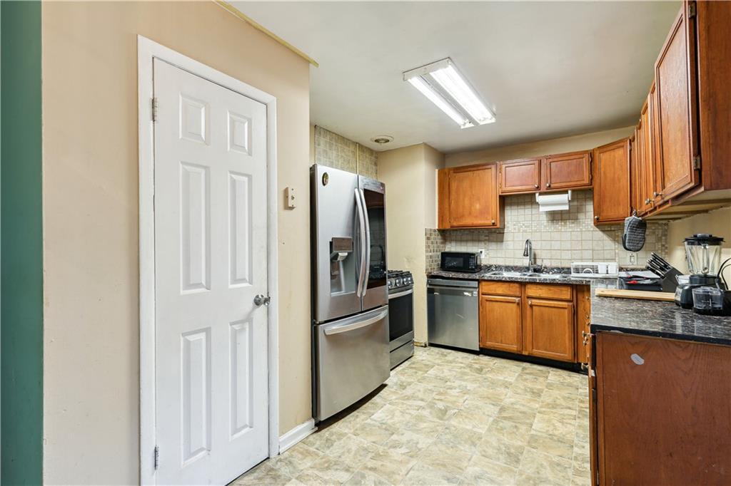 4264 Old Rock Cut Road