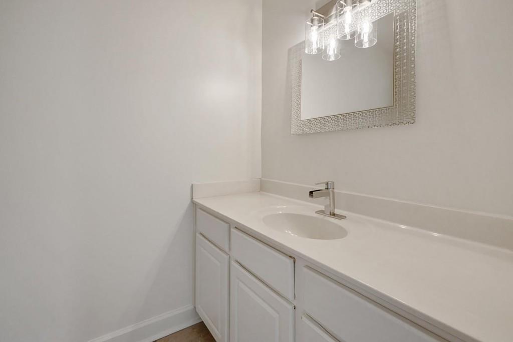 71 Mount Vernon Circle