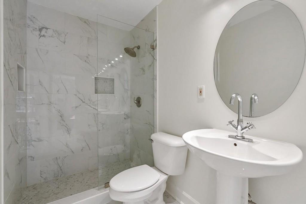 71 Mount Vernon Circle