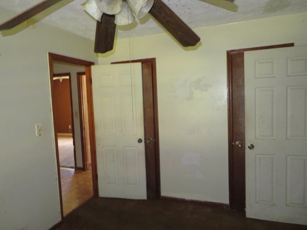 128 Hillsdale Drive SE