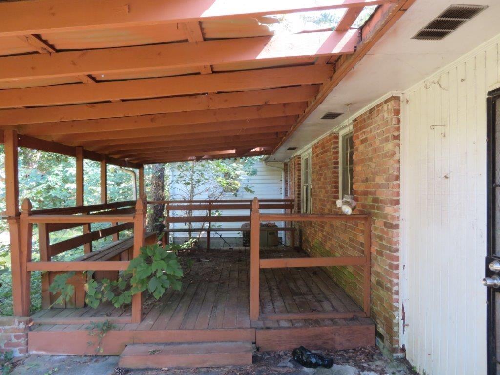 128 Hillsdale Drive SE