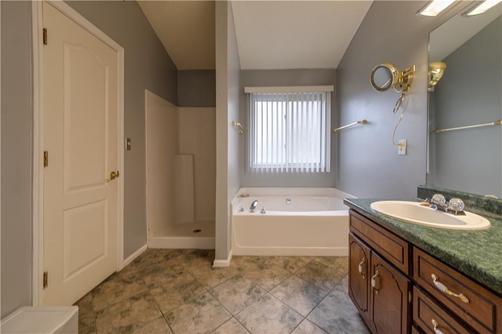 5677 Rock Shoals Way