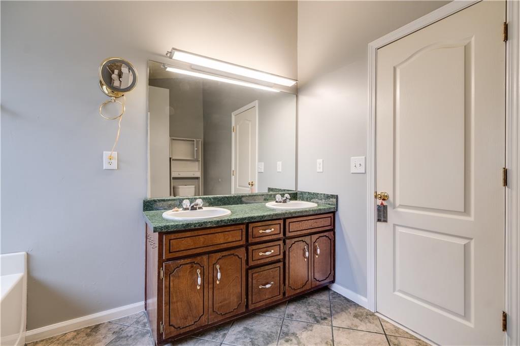 5677 Rock Shoals Way