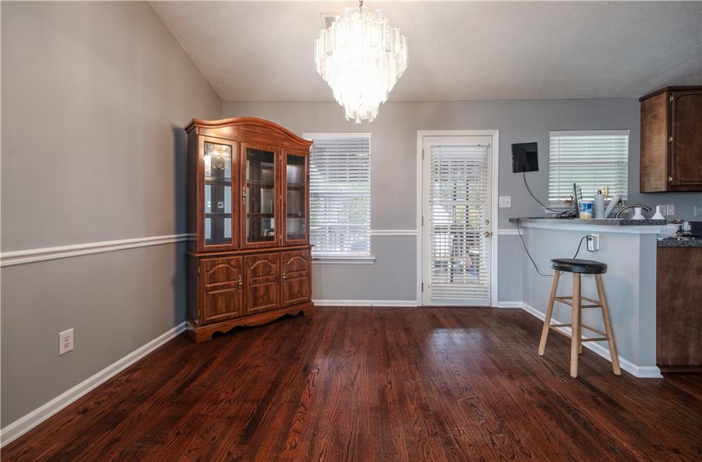5677 Rock Shoals Way