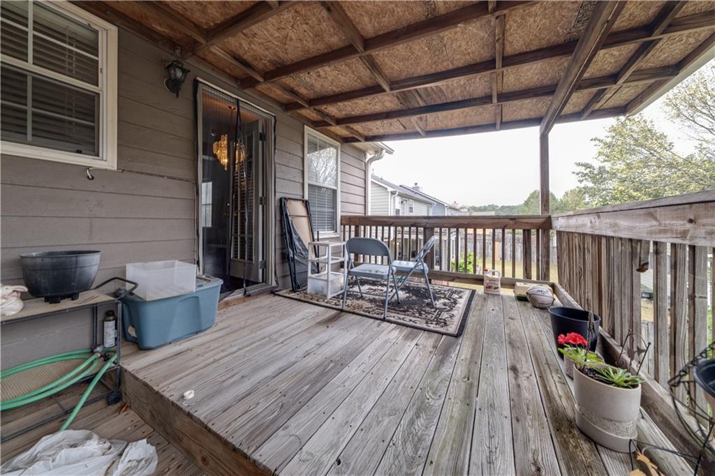 5677 Rock Shoals Way
