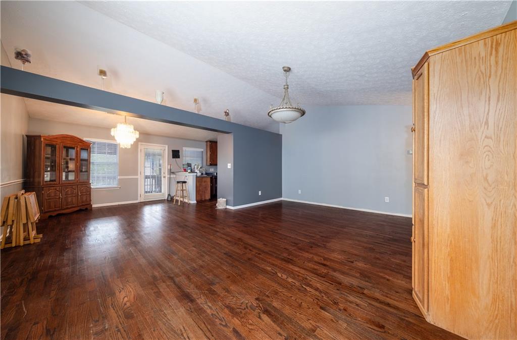 5677 Rock Shoals Way