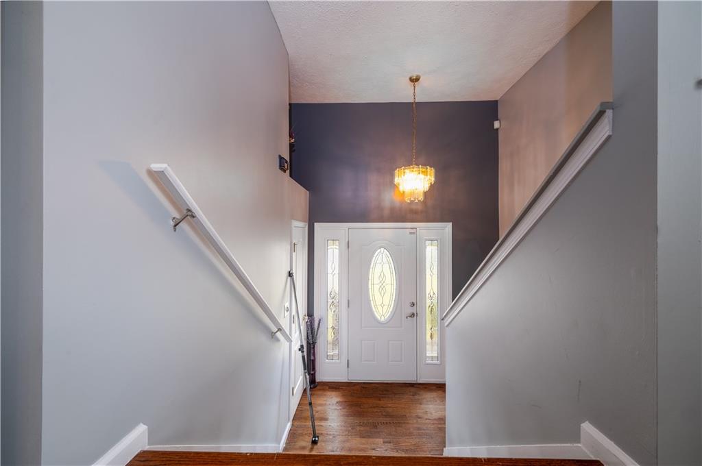 5677 Rock Shoals Way