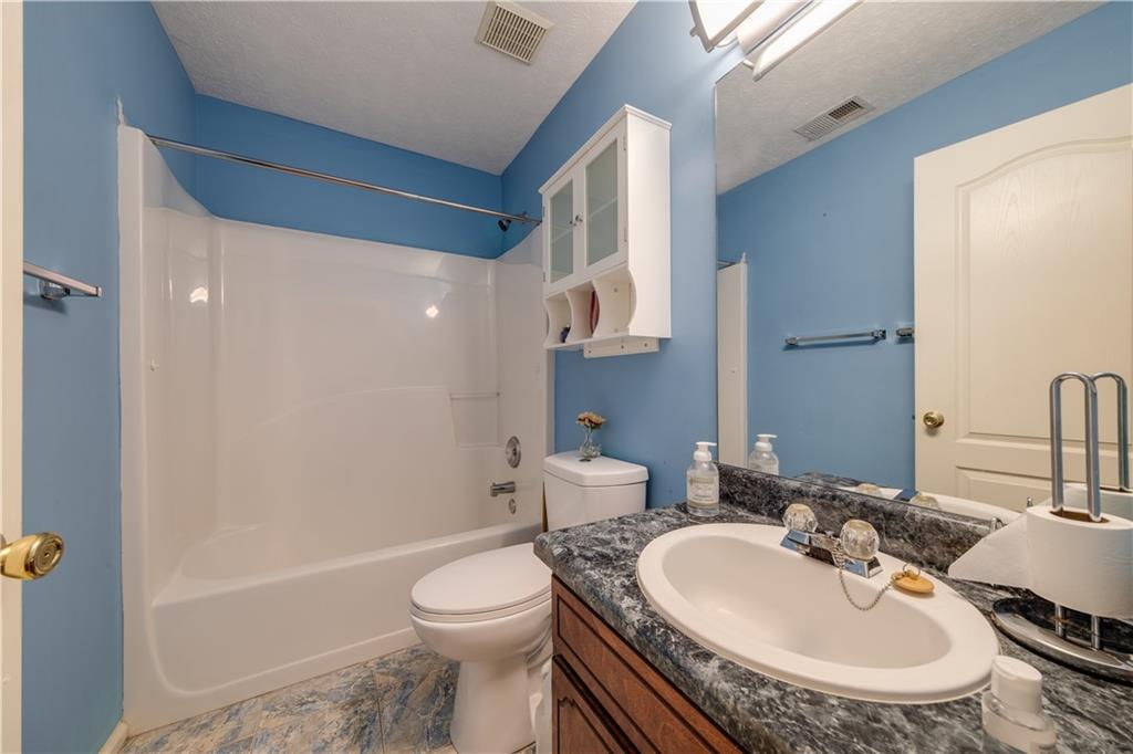 5677 Rock Shoals Way