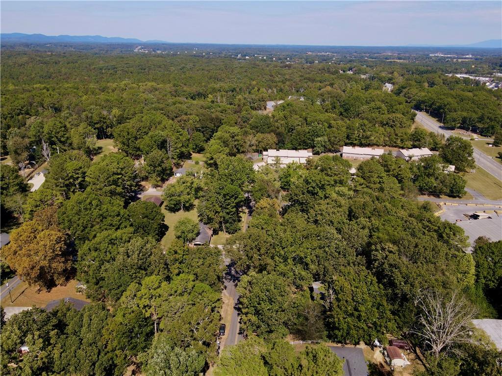 143 Ridgecrest Drive NW