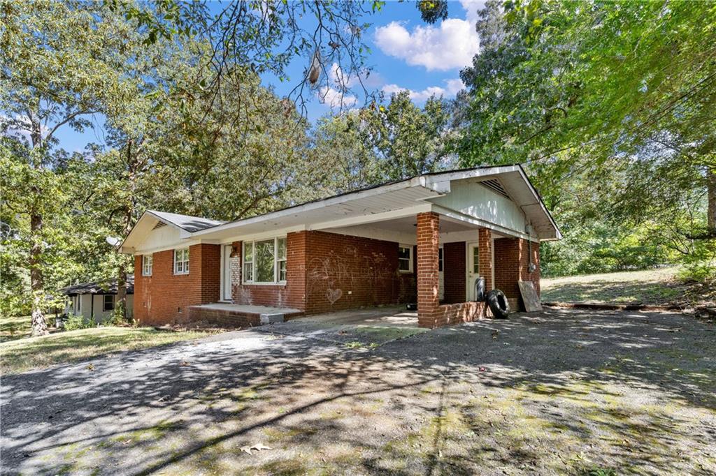 143 Ridgecrest Drive NW