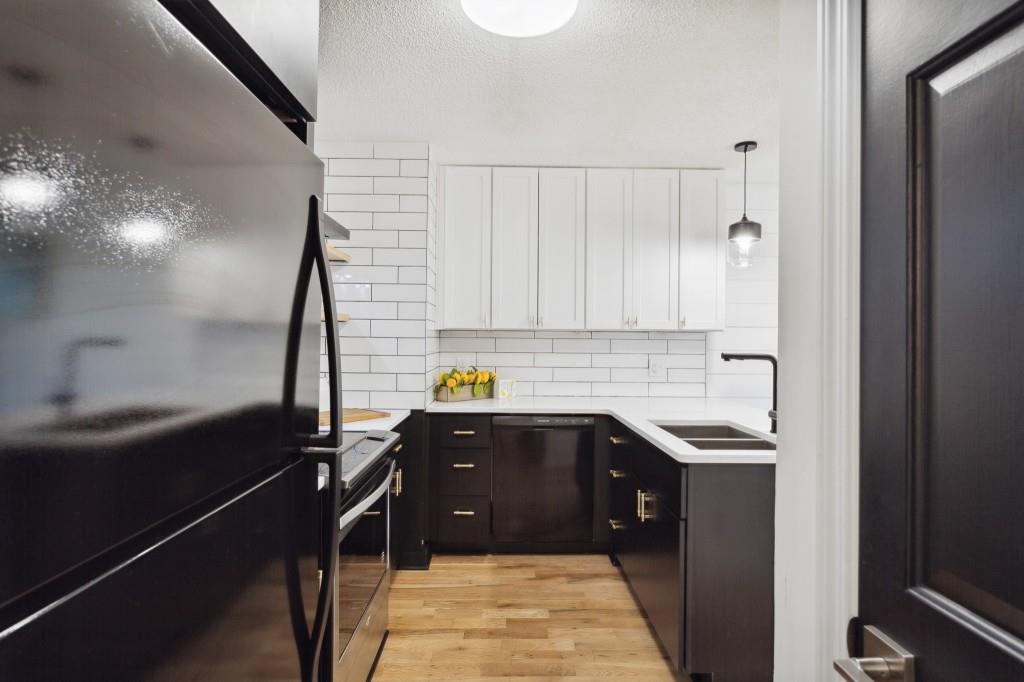 1033 Creatwood Circle SE