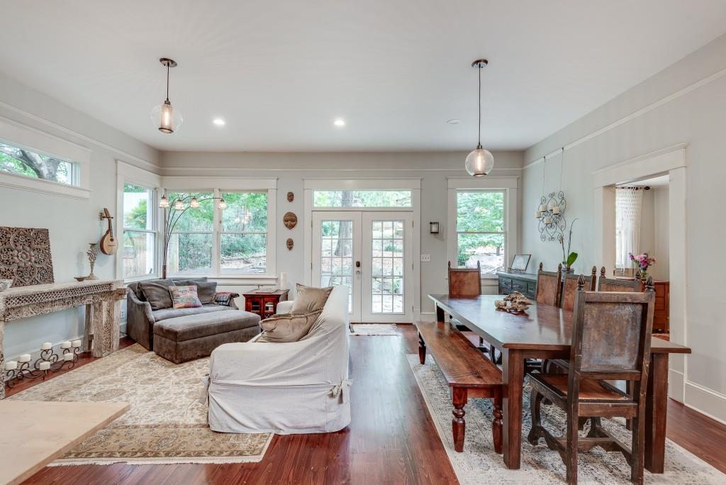 303 Nelms Avenue NE
