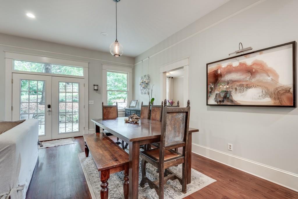 303 Nelms Avenue NE