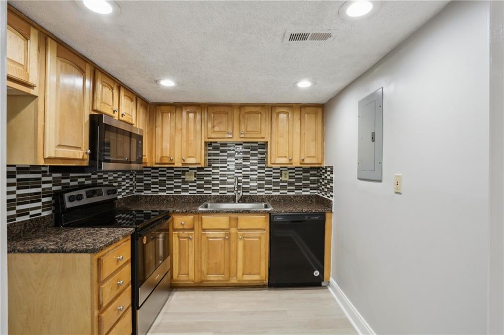 1151 Rankin Street Unit A-17