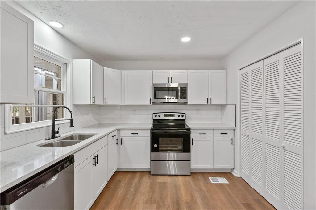 6363 Lanier Road