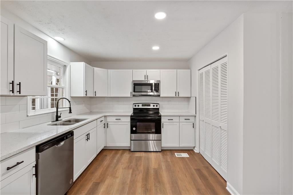 6363 Lanier Road