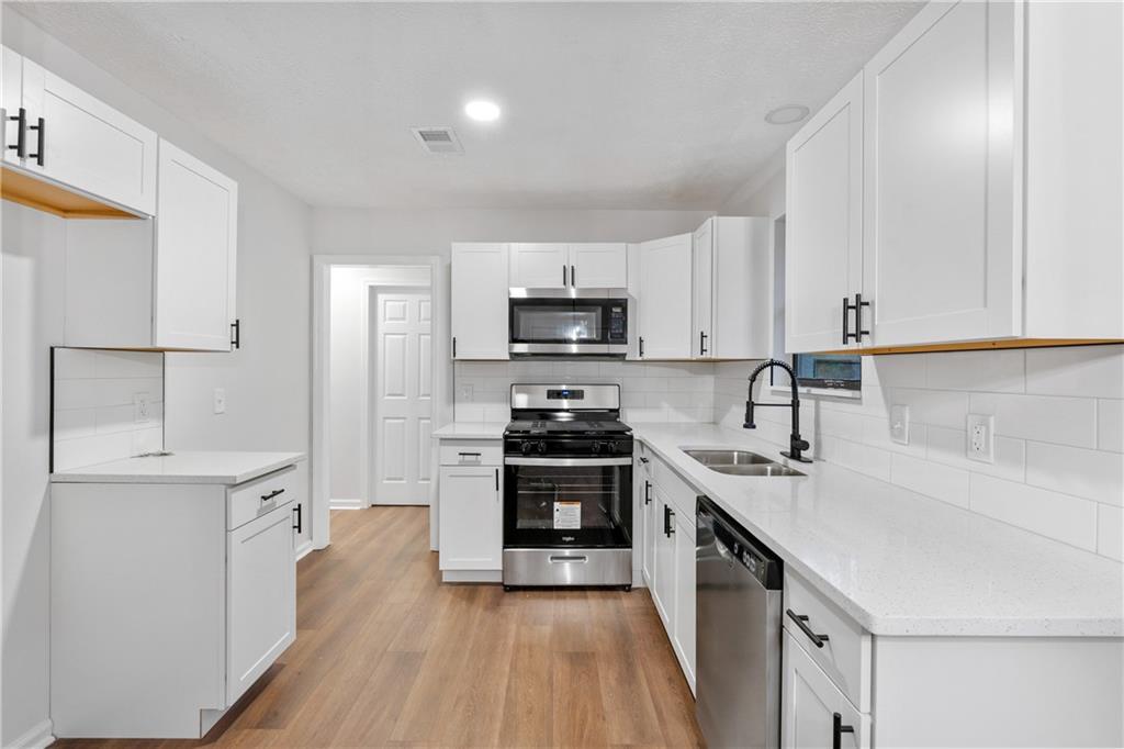 595 Dolly Harris Road
