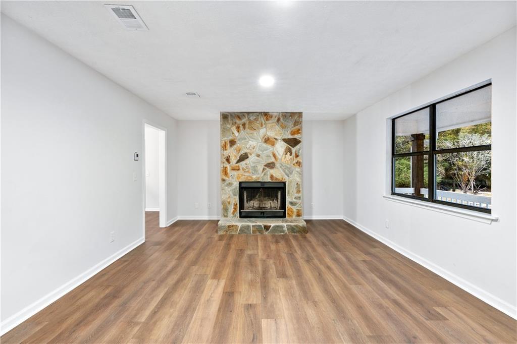 595 Dolly Harris Road