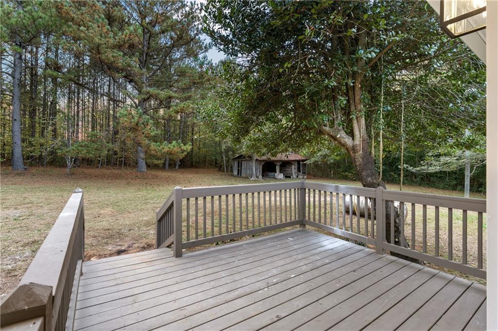 595 Dolly Harris Road