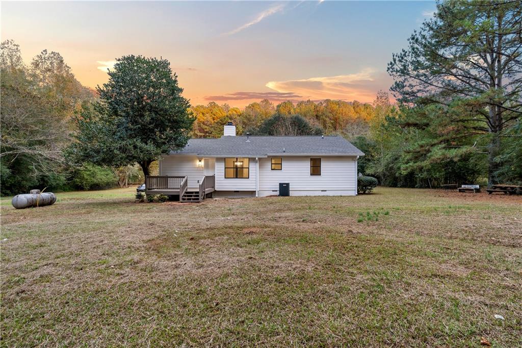 595 Dolly Harris Road