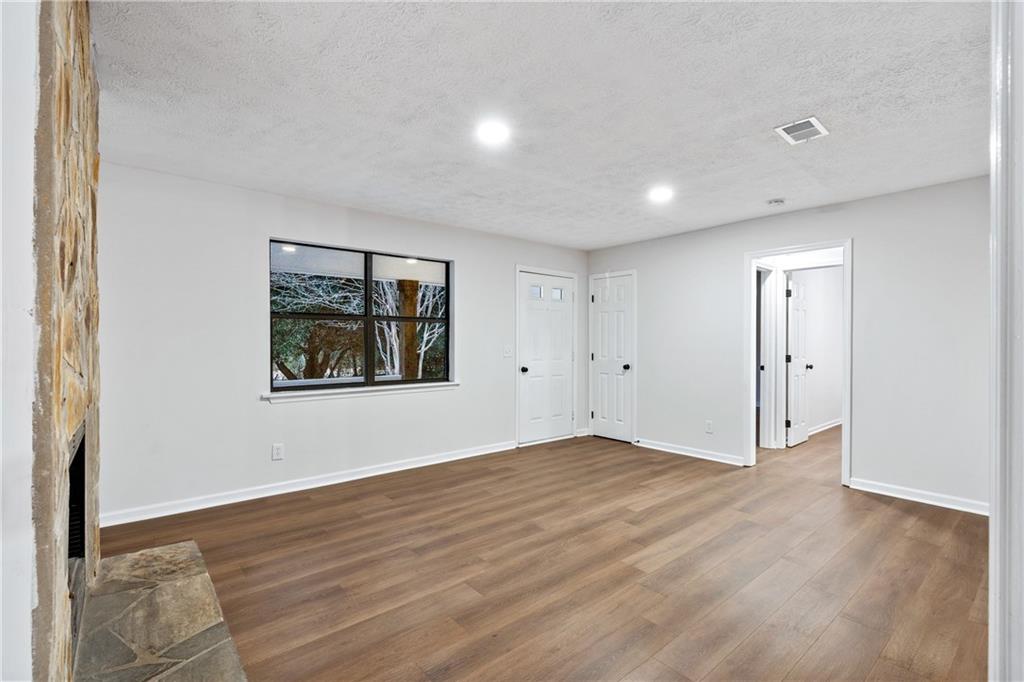595 Dolly Harris Road