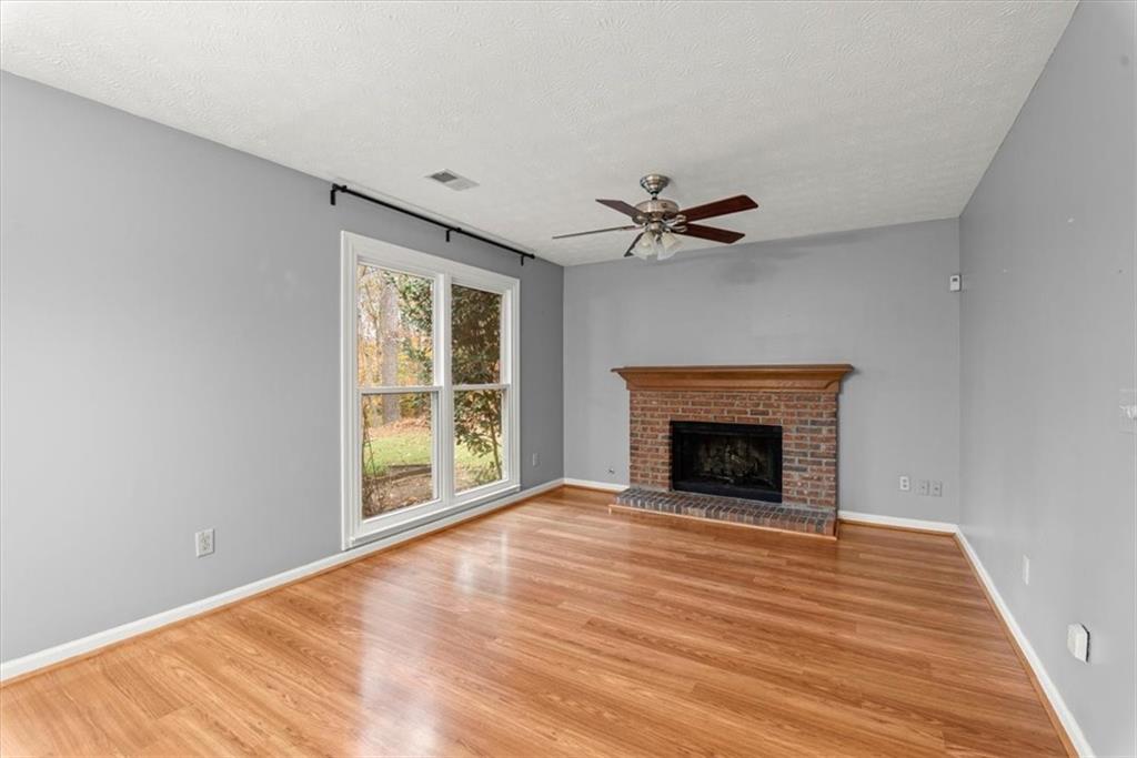 3240 Summer View Drive