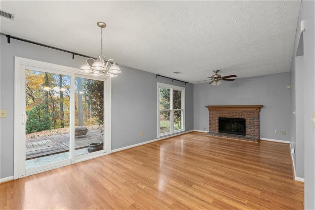 3240 Summer View Drive