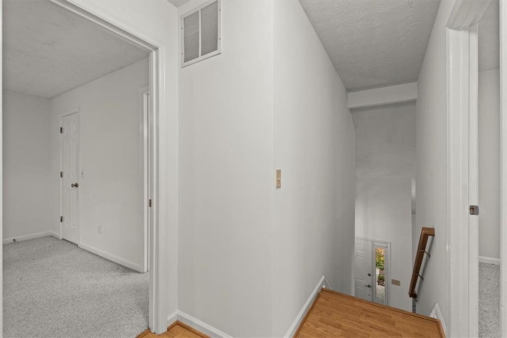 3240 Summer View Drive