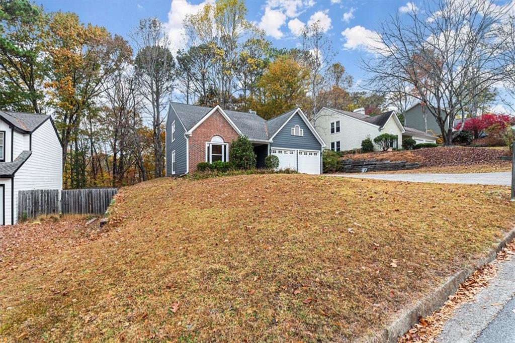 3240 Summer View Drive