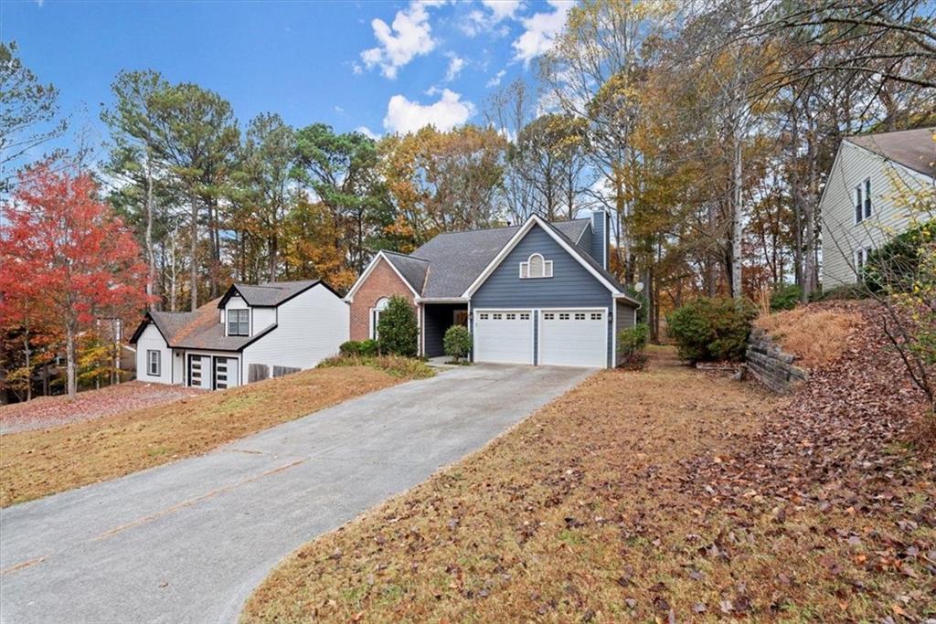 3240 Summer View Drive