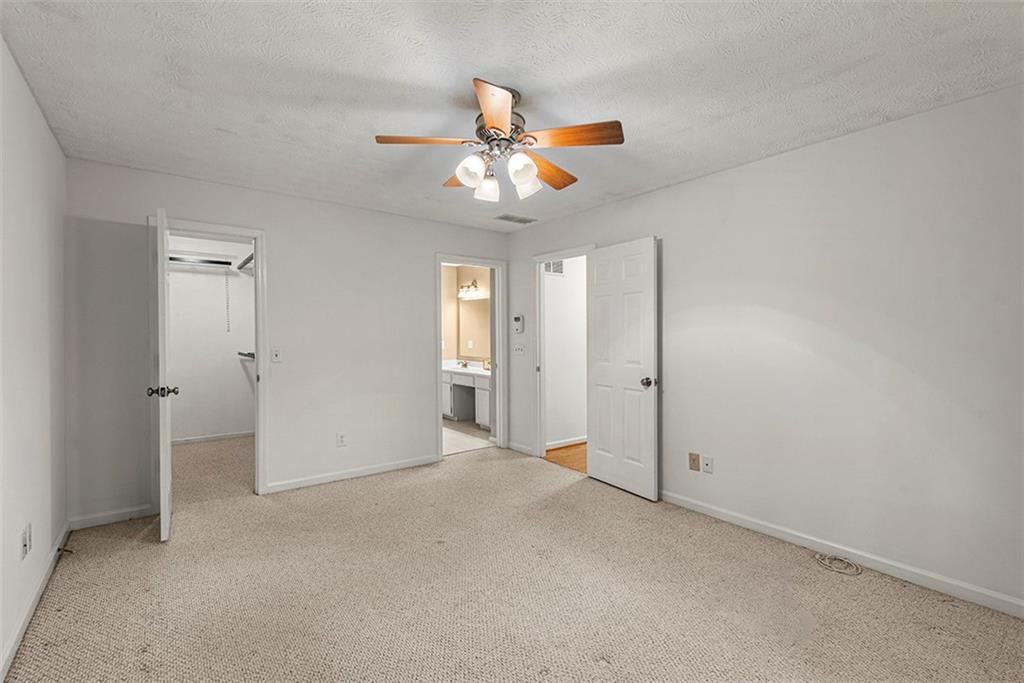 3240 Summer View Drive