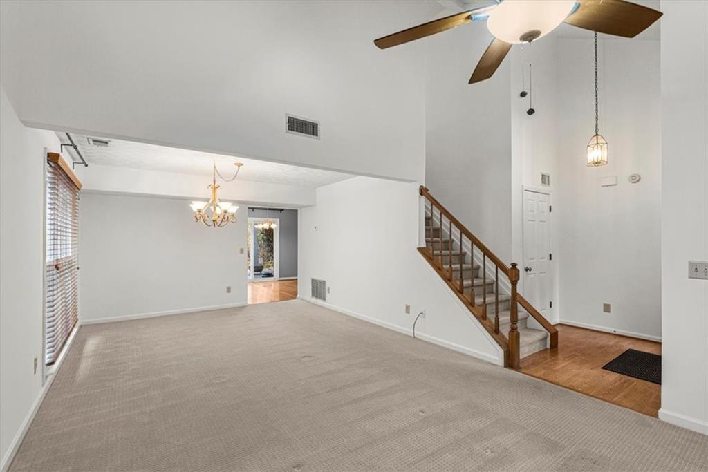 3240 Summer View Drive