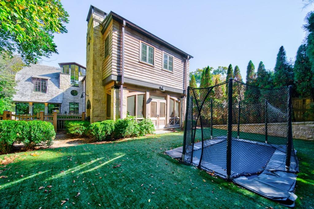 84 Wakefield Drive