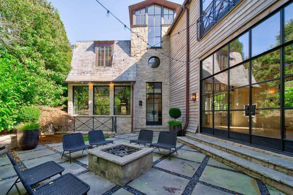 84 Wakefield Drive