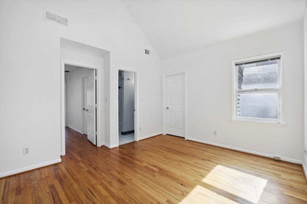 319 Grant Street SE