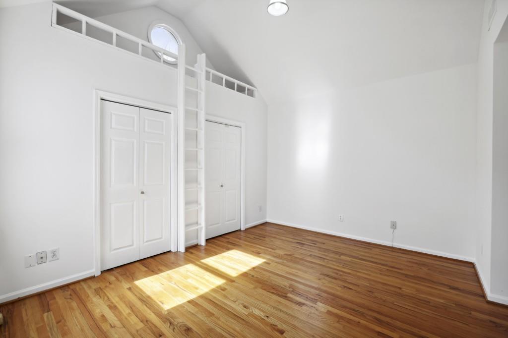 319 Grant Street SE