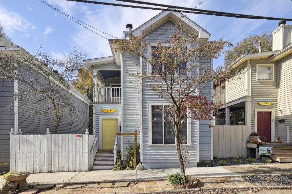 319 Grant Street SE