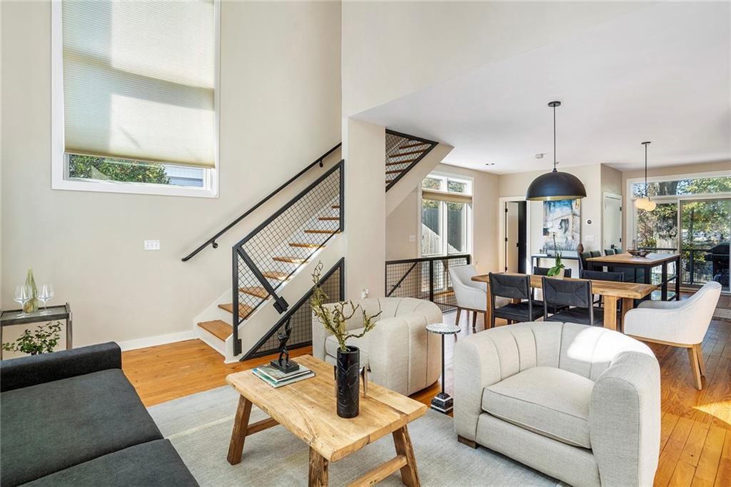 1330 Rietveld Row NW