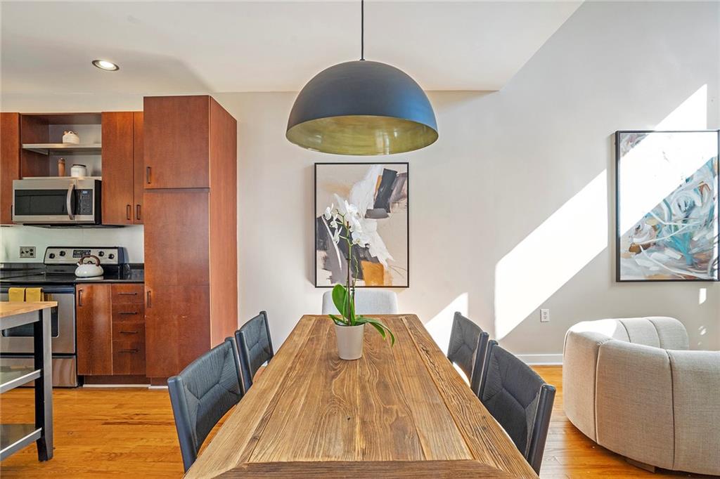 1330 Rietveld Row NW