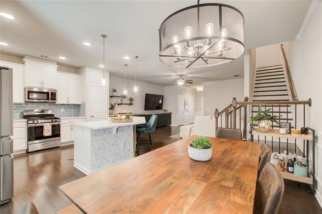 2441 Norwood Park Crossing