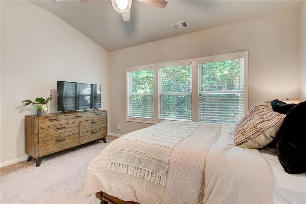 2441 Norwood Park Crossing