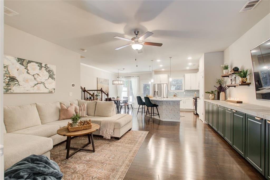 2441 Norwood Park Crossing