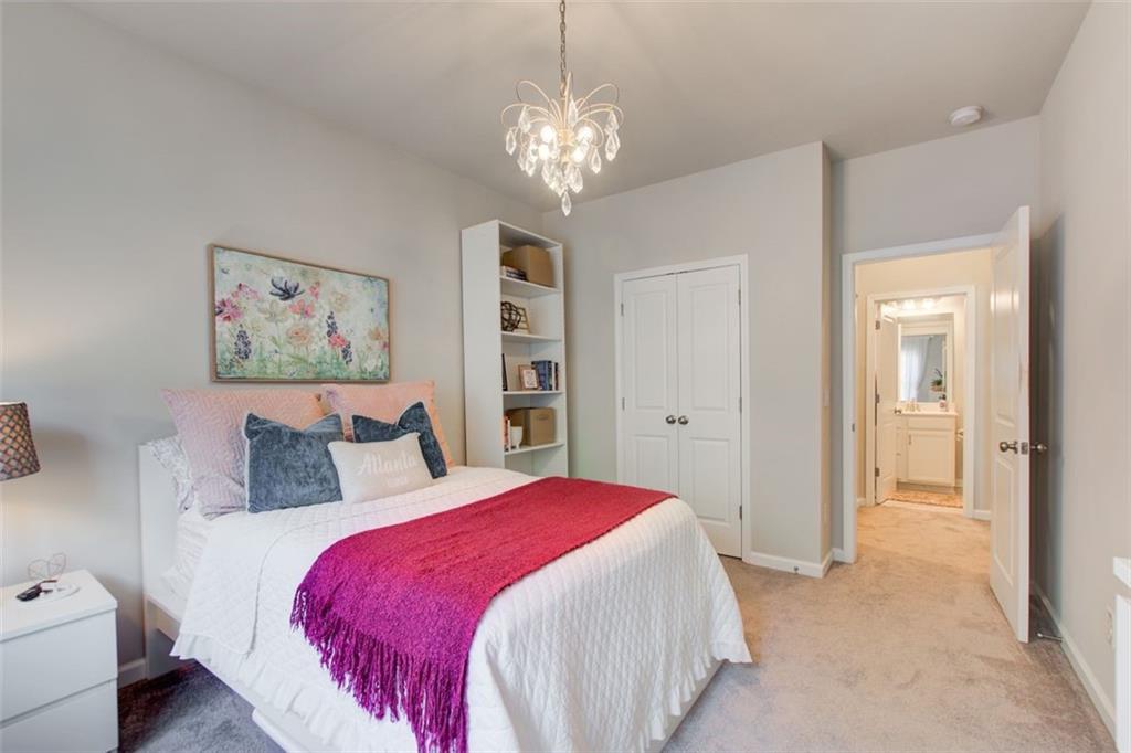 2441 Norwood Park Crossing