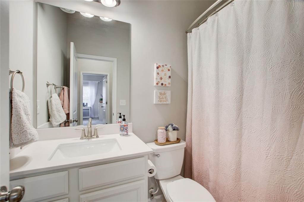 2441 Norwood Park Crossing