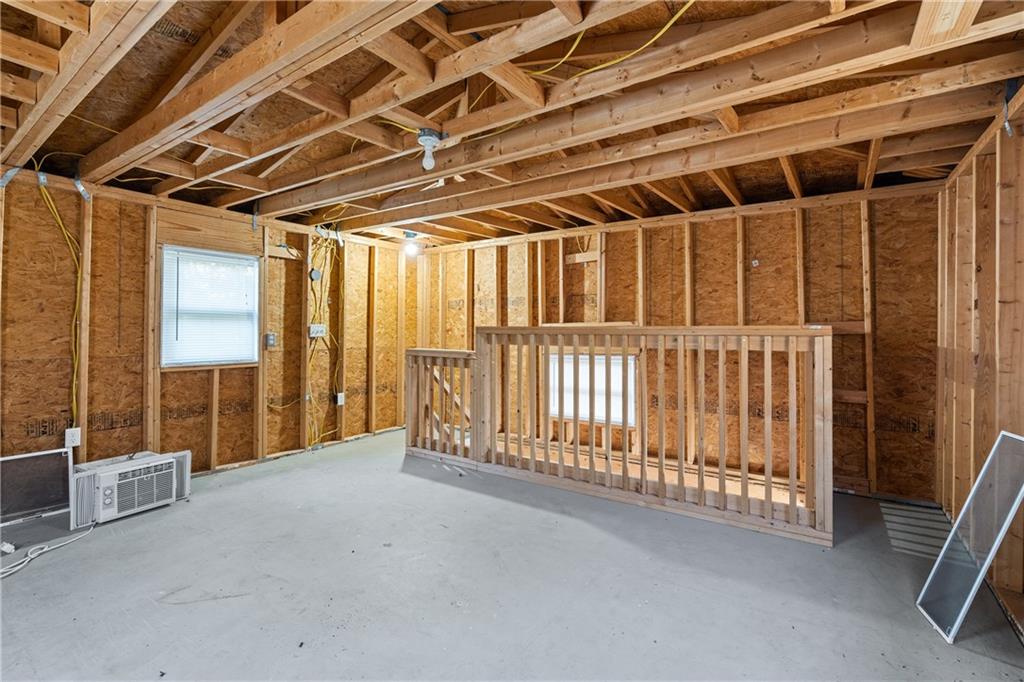 1894 Sahara Drive SE