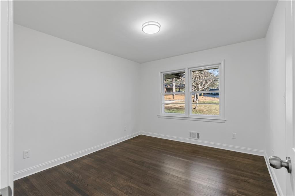 1894 Sahara Drive SE