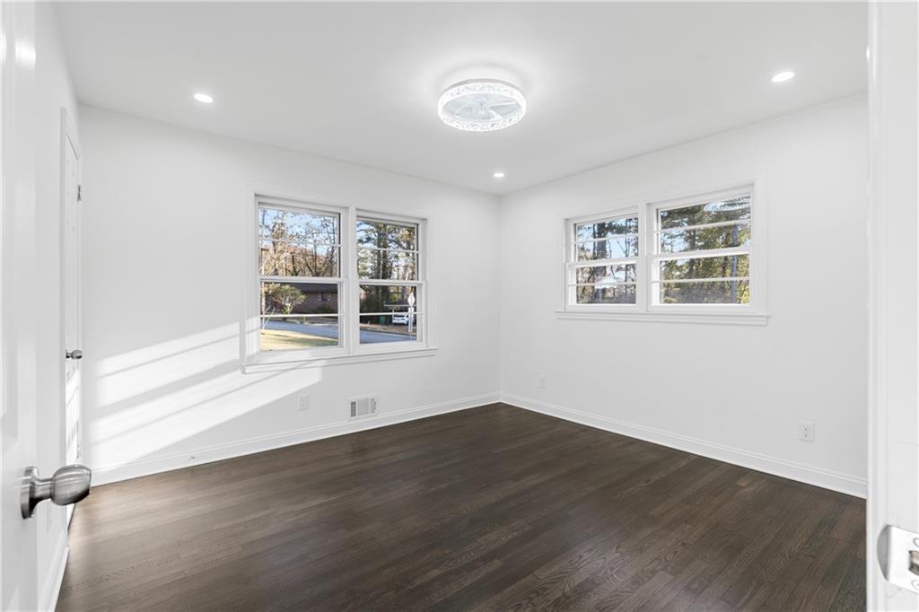 1894 Sahara Drive SE