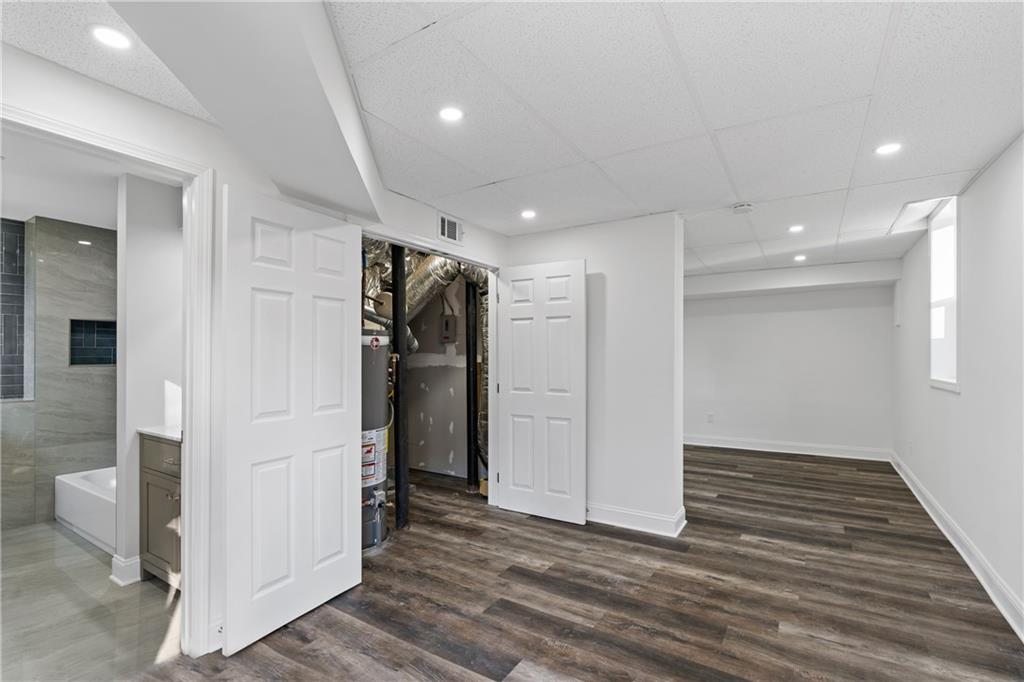 1894 Sahara Drive SE