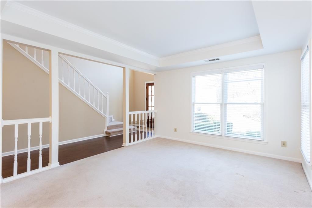 10805 PINEWALK FOREST Circle