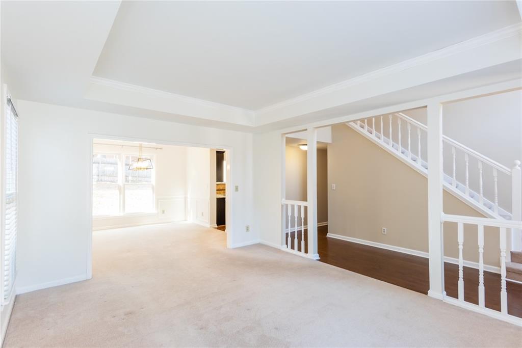 10805 PINEWALK FOREST Circle